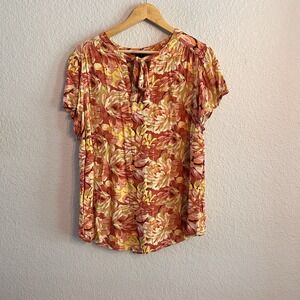 Torrid‎ Size 1 Womens Lightweight Blouse Top XL 1XL Floral